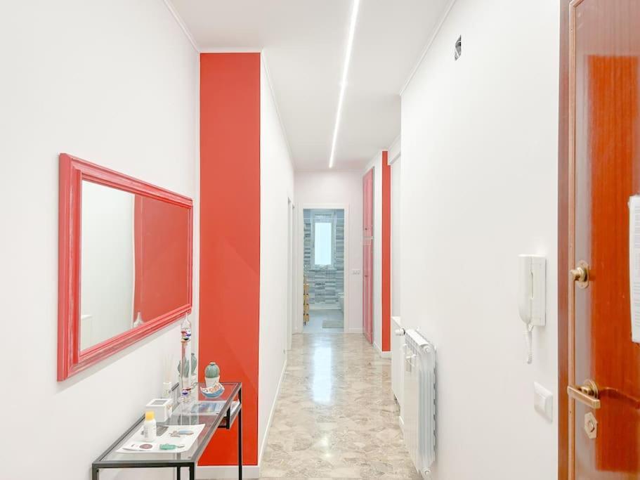 Free Parking - Elegante Casa Con Wifi -Smarttv Appartement Savona Buitenkant foto